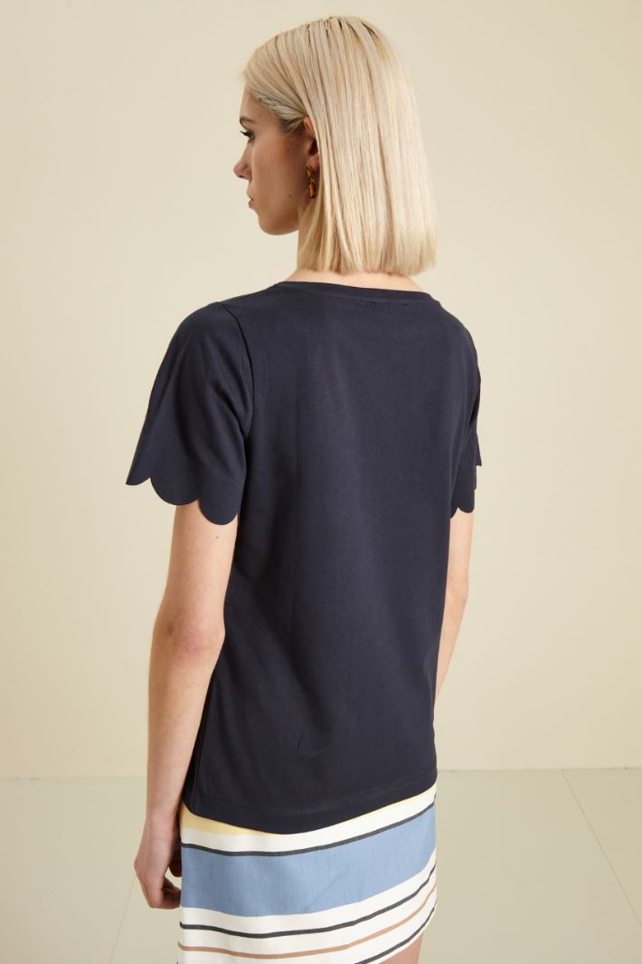 T-shirt con maniche corte Fashion Market T-shirt con maniche corte Fashion Market