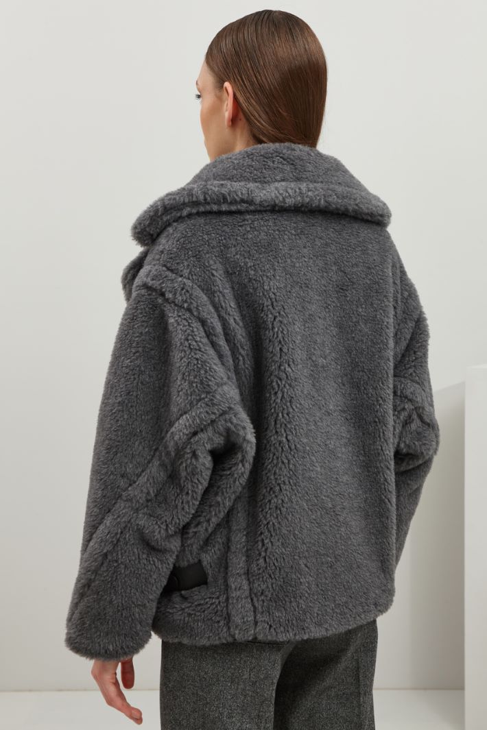 Giaccone effetto peluche Fashion Market