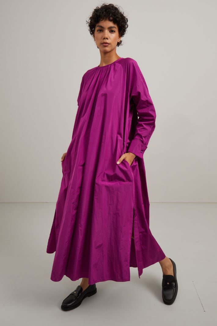 Abito in taffetà Fashion Market Abito in taffetà Fashion Market