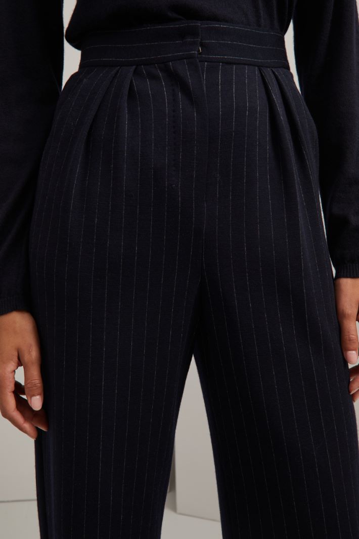 Pantaloni in lana e viscosa Fashion Market