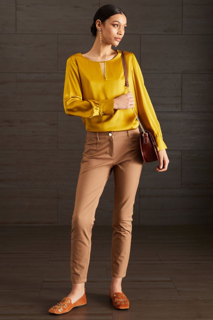 Blusa in raso Fashion Market