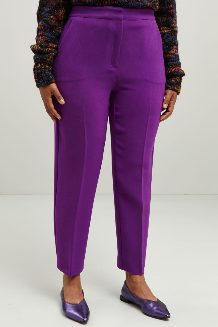 Pantaloni carrot in cady crépe Fashion Market