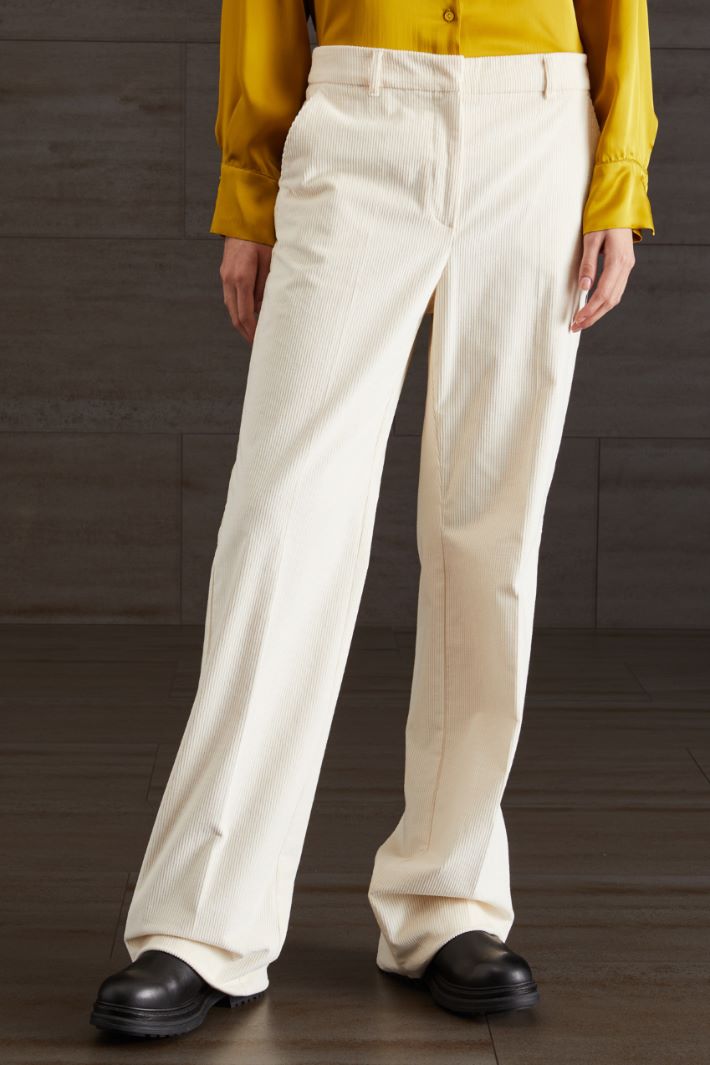 Pantaloni in velluto Fashion Market