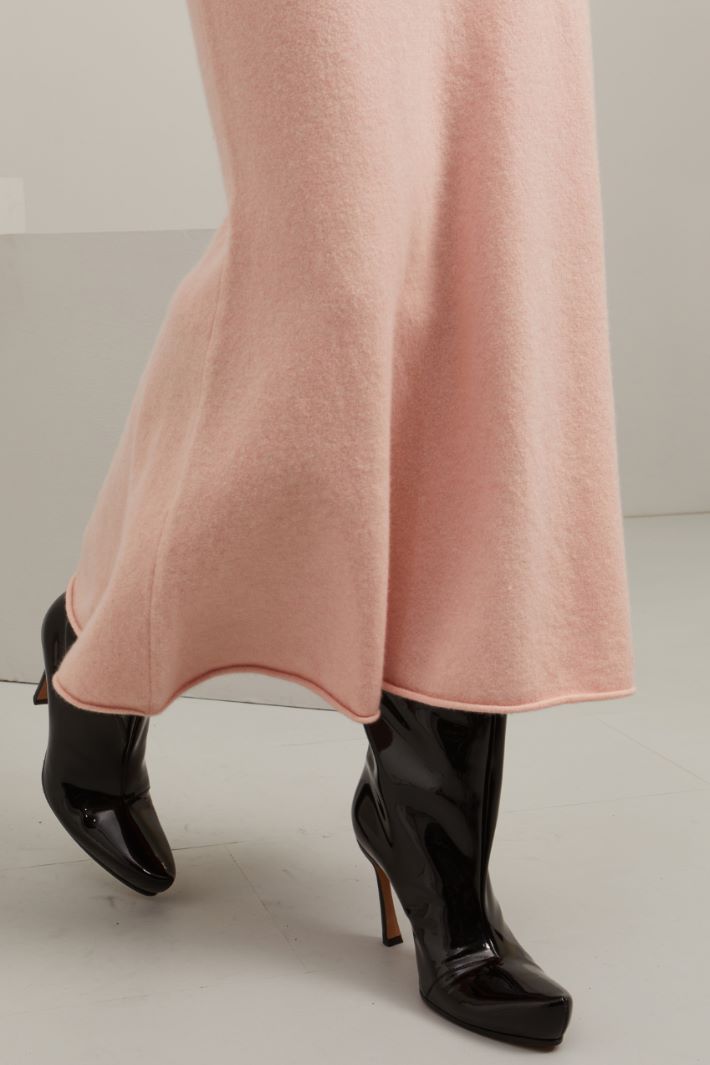 Gonna in cashmere Fashion Market Gonna in cashmere Fashion Market