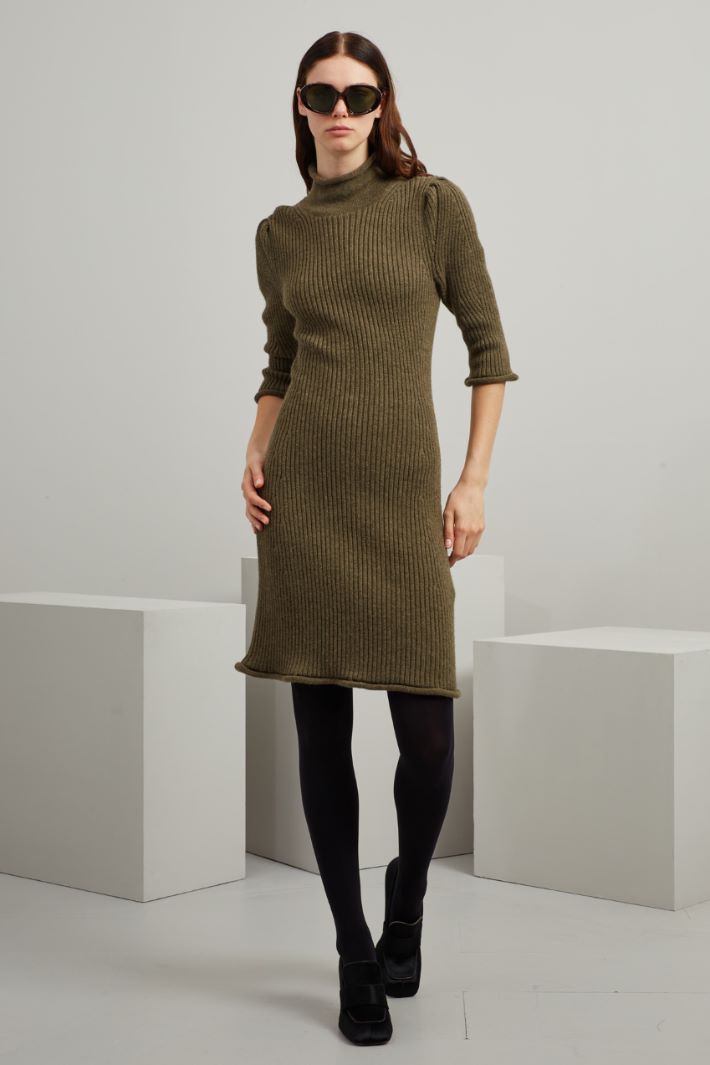 Abito corto in maglia Fashion Market