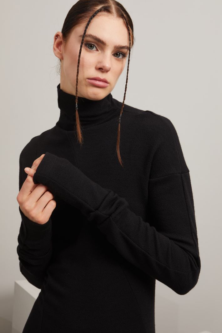 Tubino aderente in lana Fashion Market Tubino aderente in lana Fashion Market