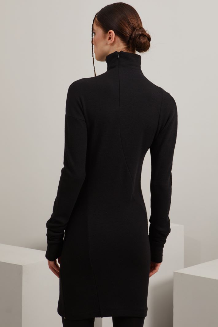 Tubino aderente in lana Fashion Market Tubino aderente in lana Fashion Market