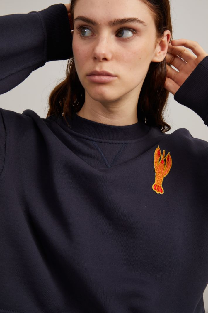 Felpa con patch Fashion Market Felpa con patch Fashion Market