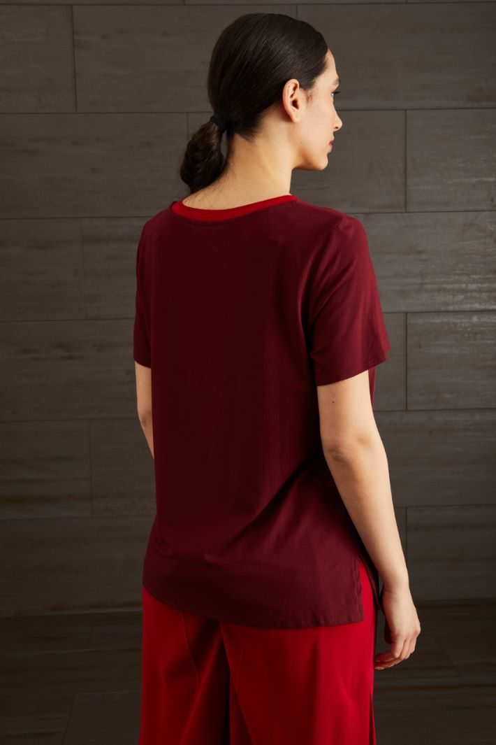 T-shirt in jersey e raso Fashion Market T-shirt in jersey e raso Fashion Market