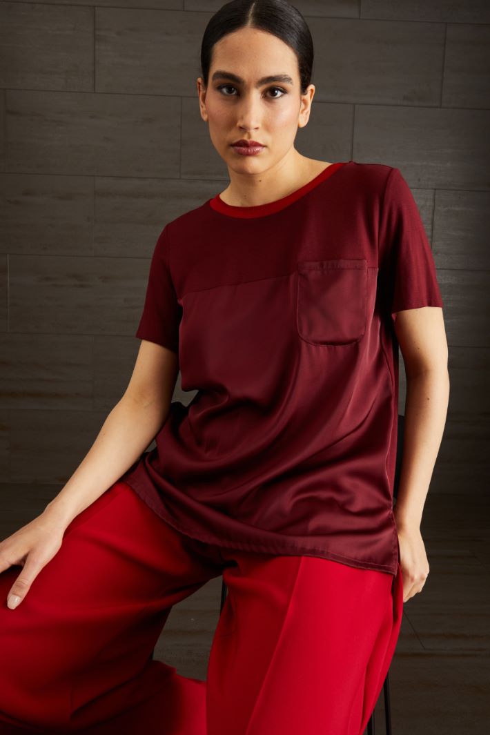 T-shirt in jersey e raso Fashion Market T-shirt in jersey e raso Fashion Market