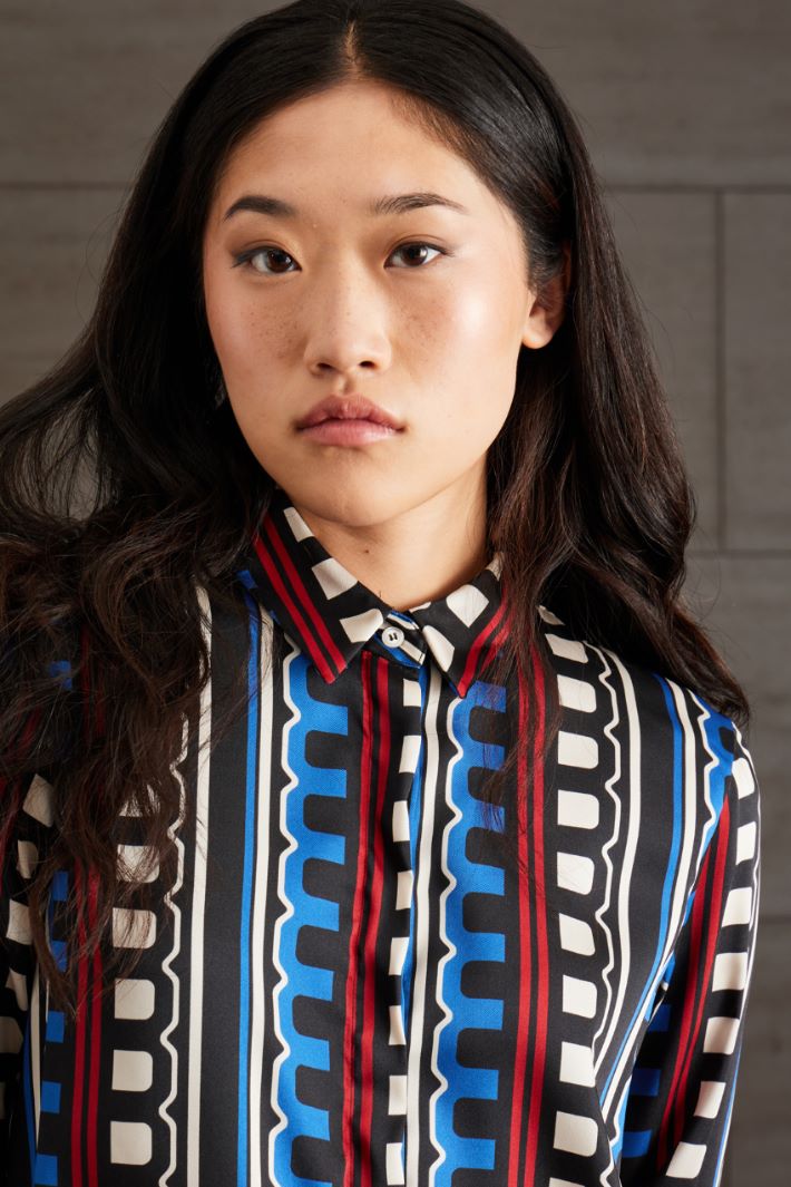 Camicia in twill stampato Fashion Market Camicia in twill stampato Fashion Market