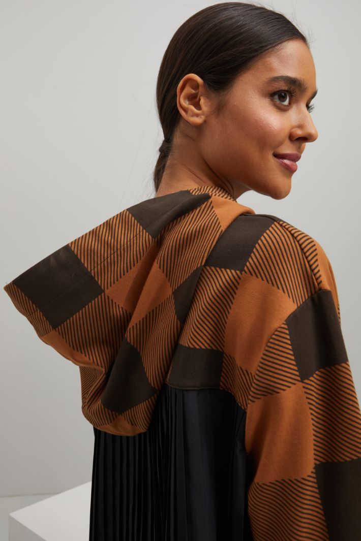 Felpa con dettagli in taffetà Fashion Market Felpa con dettagli in taffetà Fashion Market