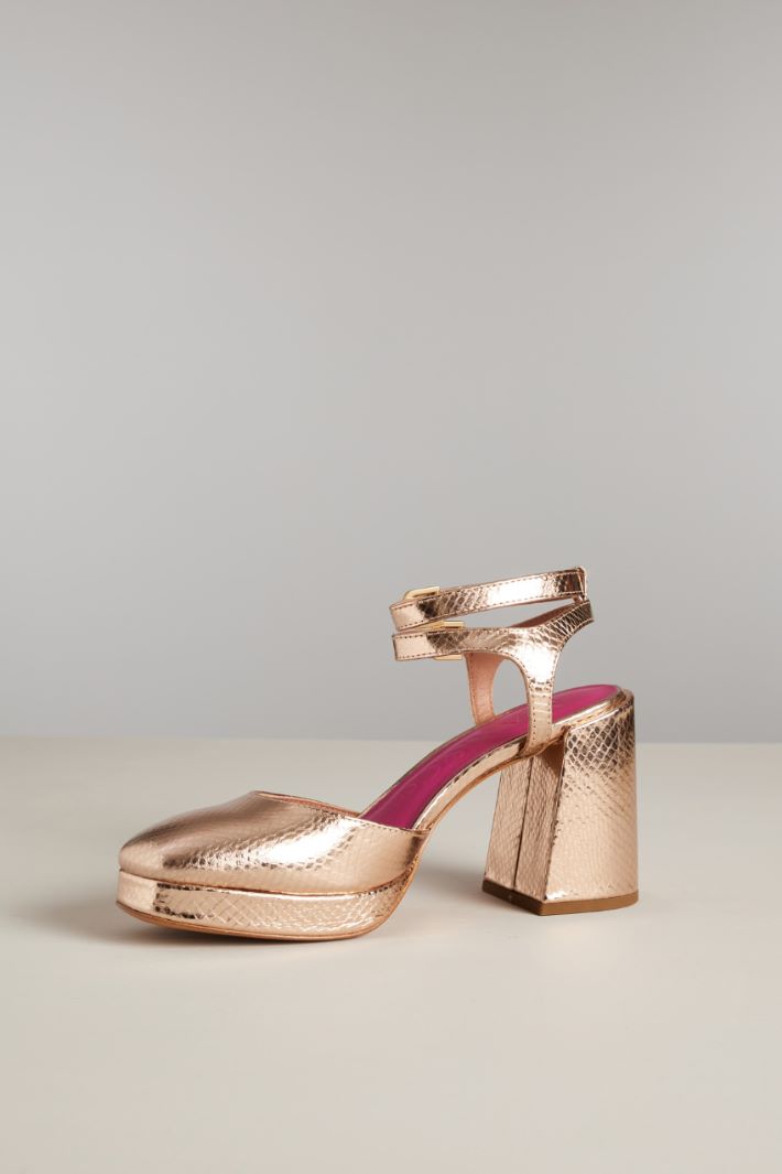 Dècolletè in pelle  Fashion Market