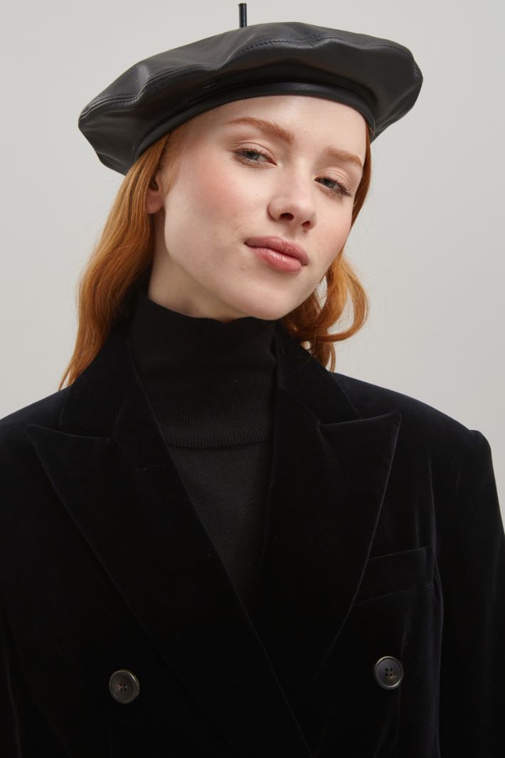 Basco in pelle Fashion Market