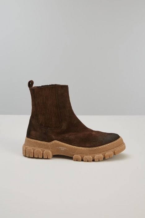 Stivaletti in suede Fashion Market