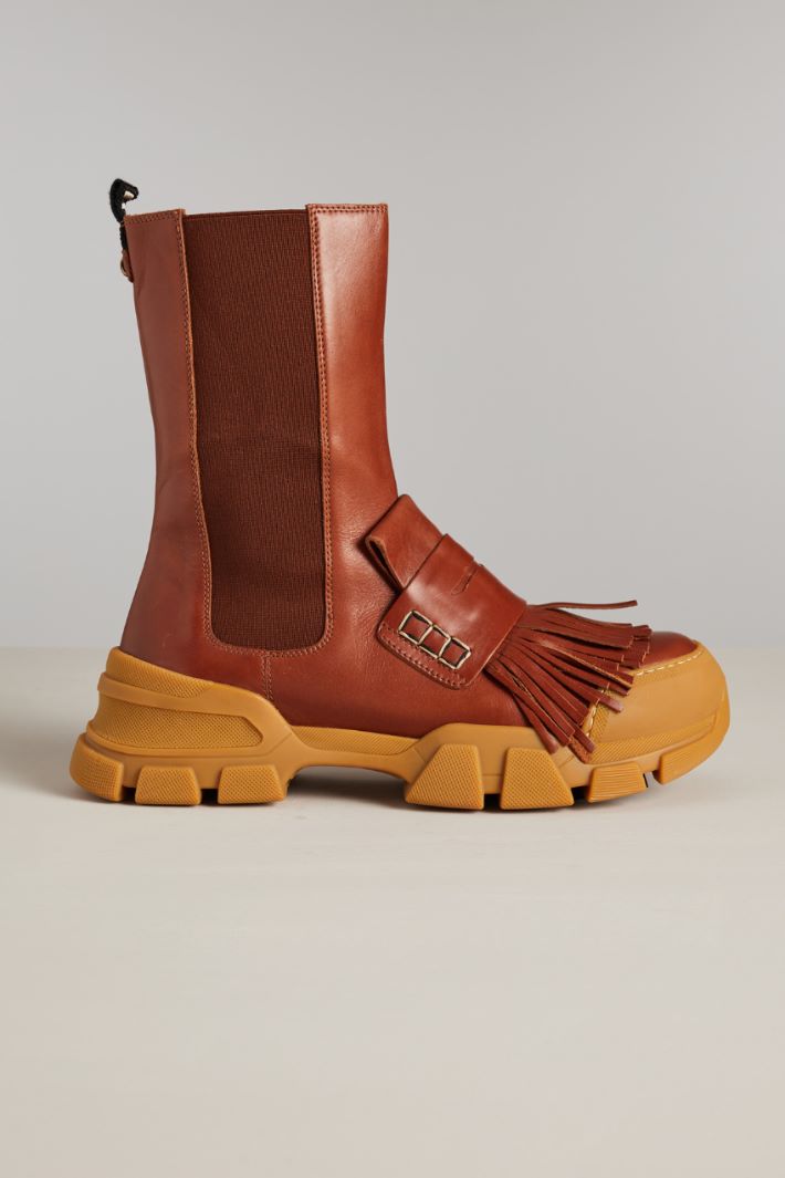 Stivaletti con frange Fashion Market Stivaletti con frange Fashion Market