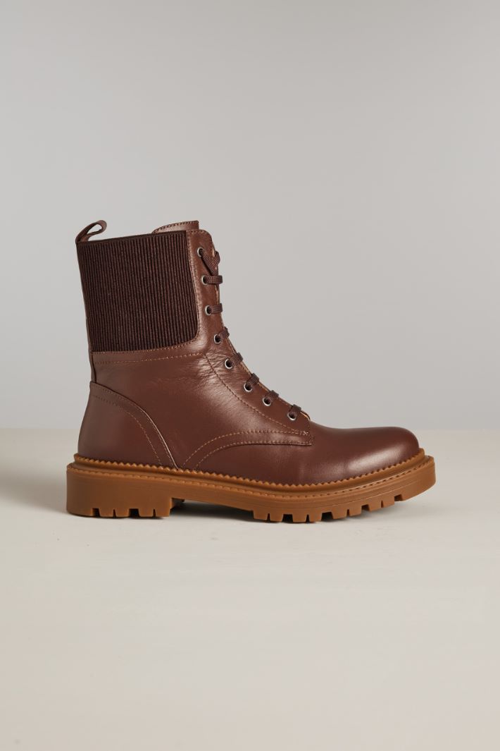 Anfibi in pelle  Fashion Market