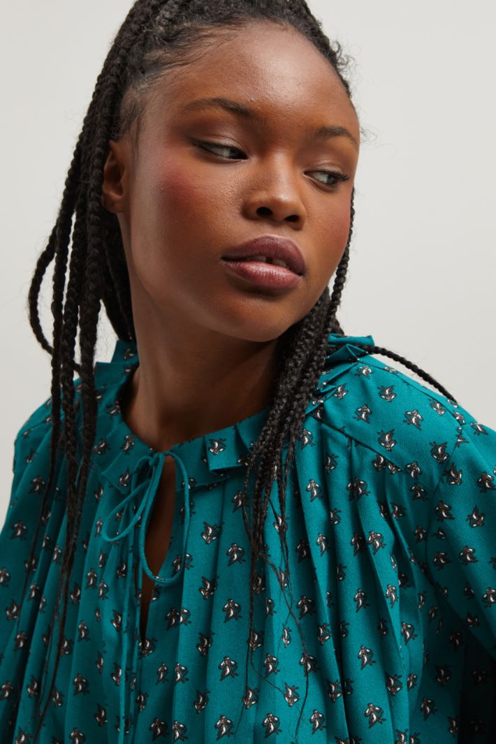 Blusa in crépe de chine Fashion Market Blusa in crépe de chine Fashion Market