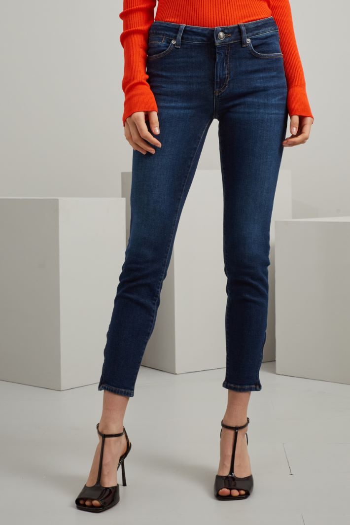 Jeans con zip al fondo Fashion Market