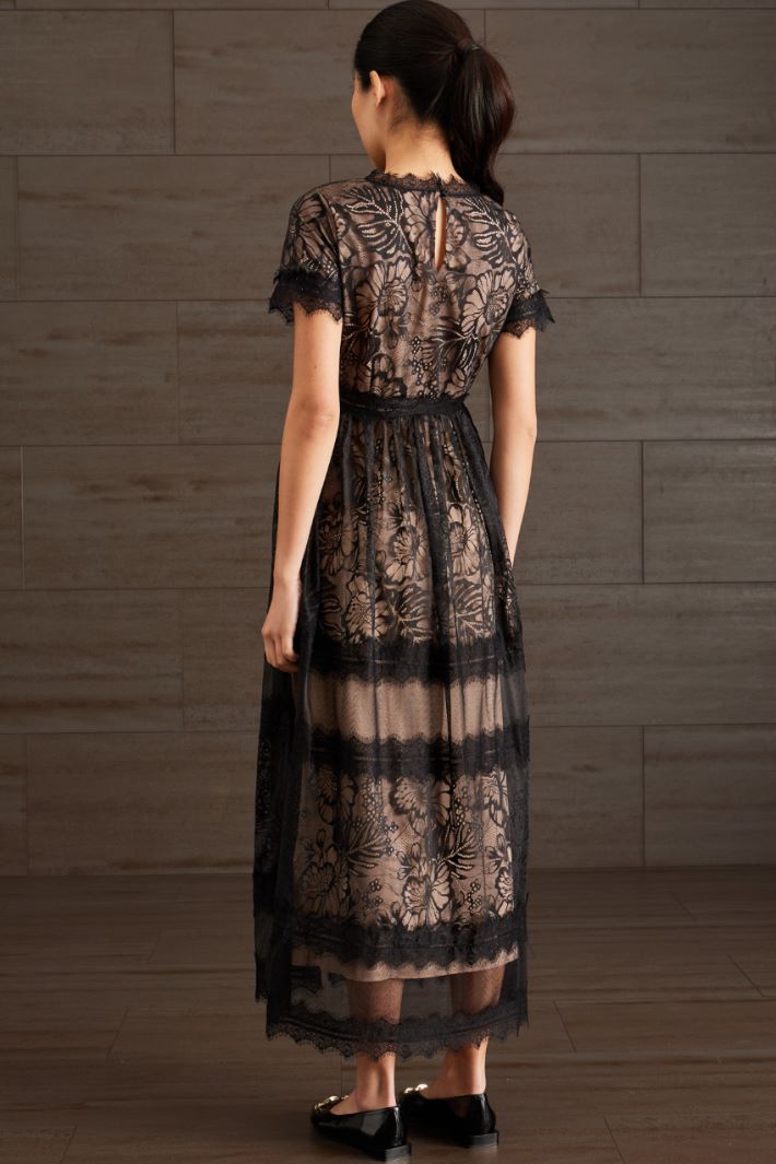 Abito in pizzo Fashion Market Abito in pizzo Fashion Market