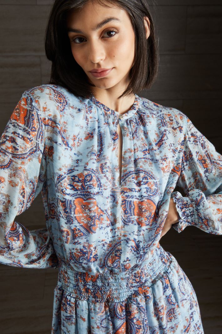 Abito in garza di viscosa Fashion Market Abito in garza di viscosa Fashion Market