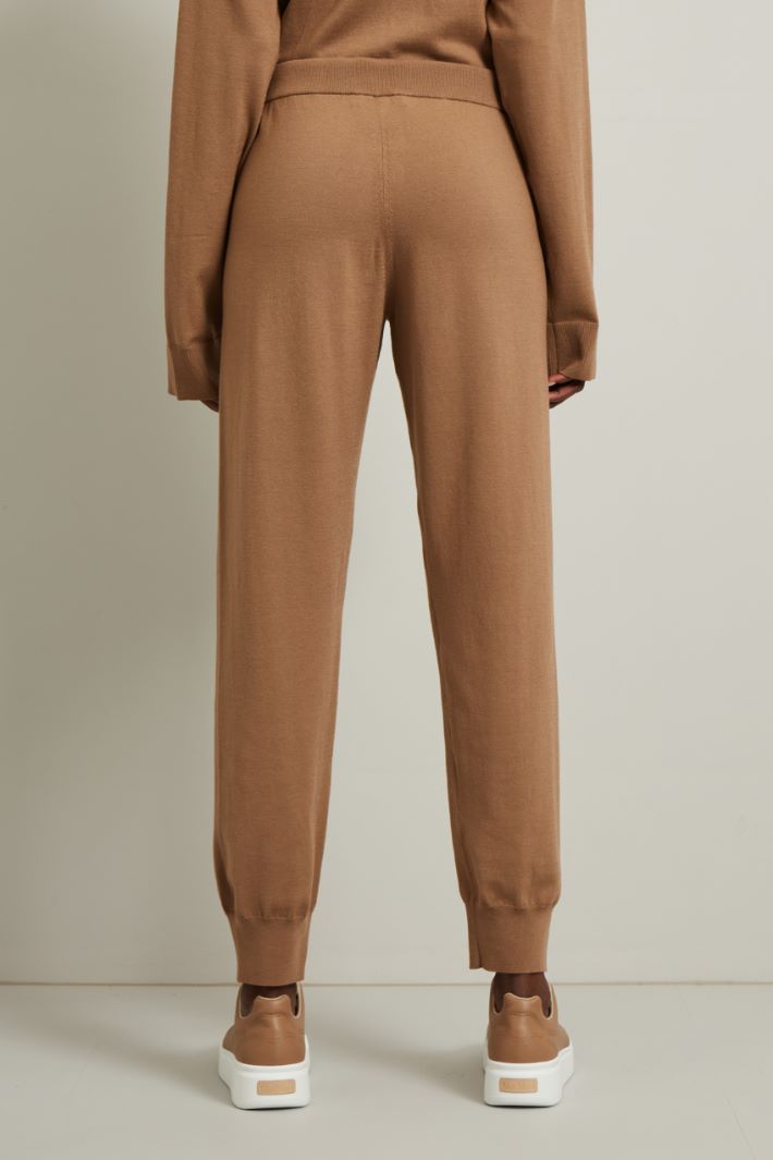 Pantaloni jogger in lana  Fashion Market