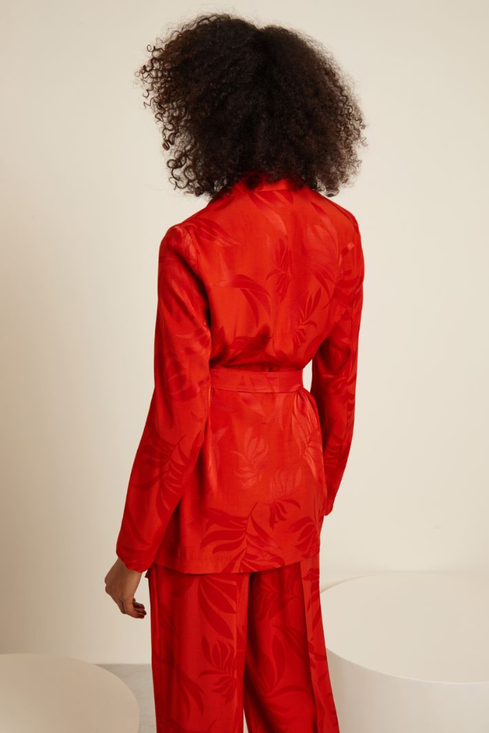 Blazer jacquard con cintura Fashion Market