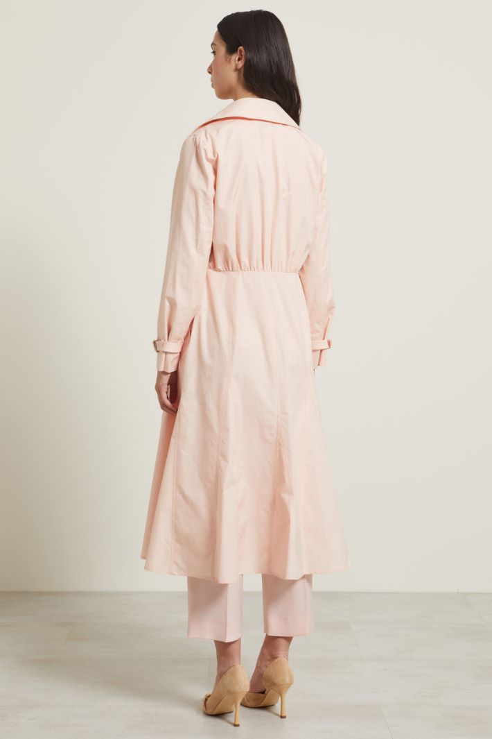 Trench doppiopetto in popeline Trench doppiopetto in popeline