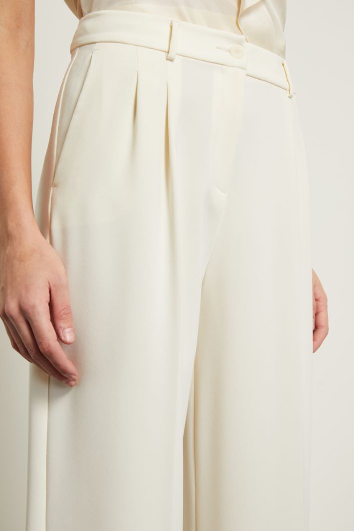 Pantaloni a vita alta Fashion Market