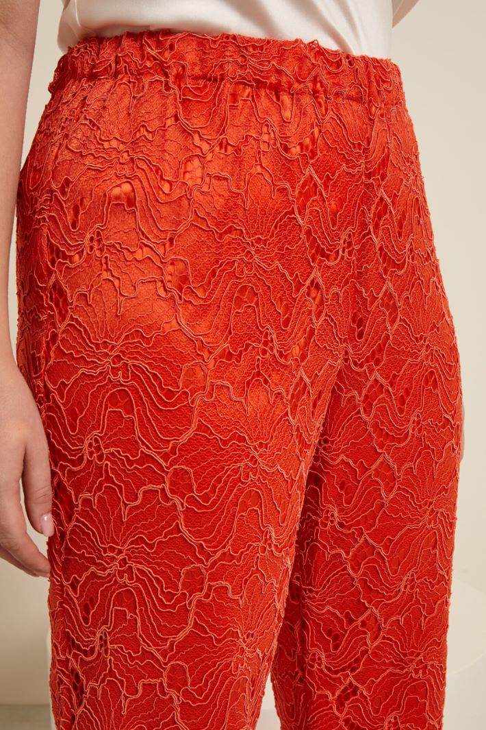 Pantaloni in pizzo rebrodè Fashion Market