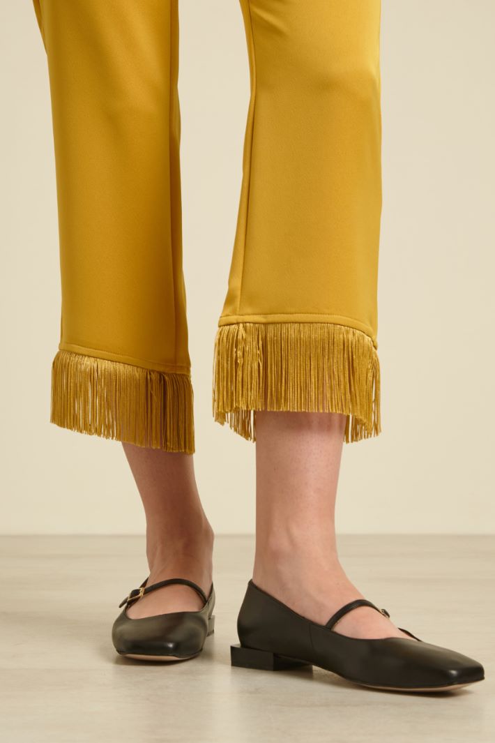 Pantaloni con frange al fondo Fashion Market