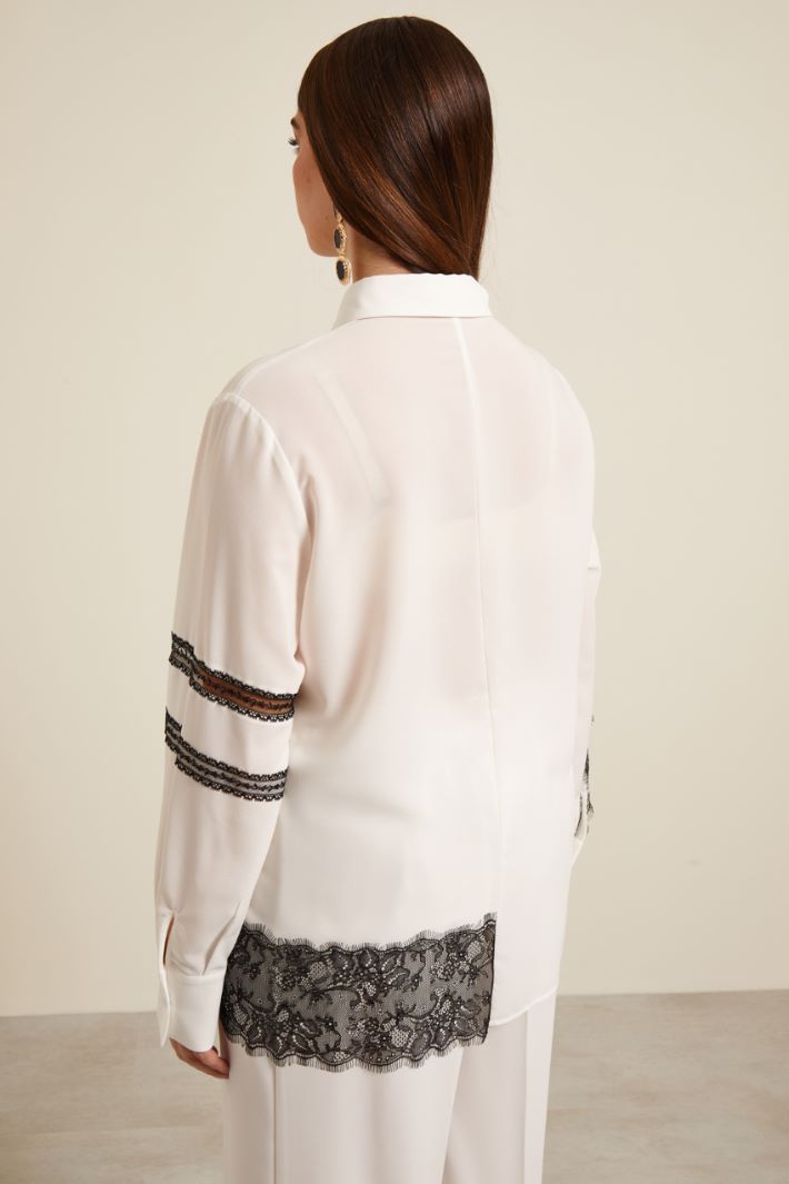 Casacca rifinita in pizzo Fashion Market