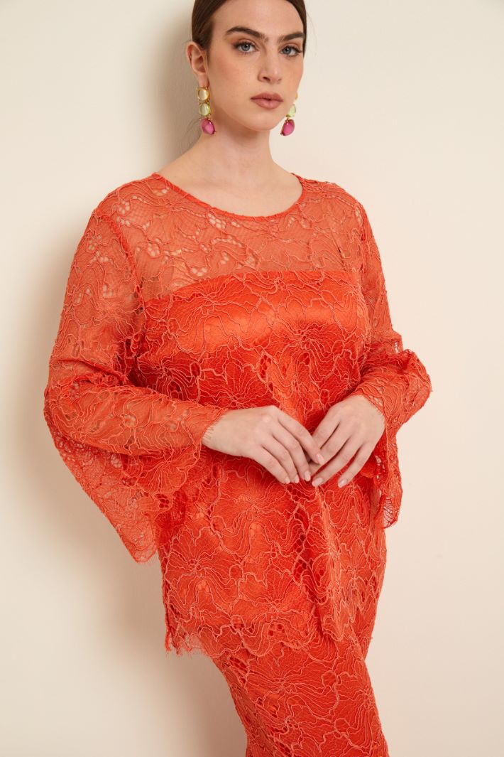 Blusa in pizzo rebrodè Fashion Market