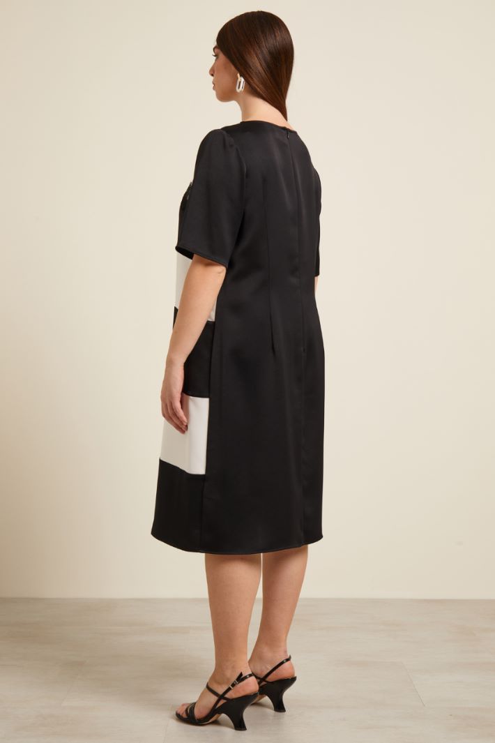 Abito con dettagli in pizzo Fashion Market