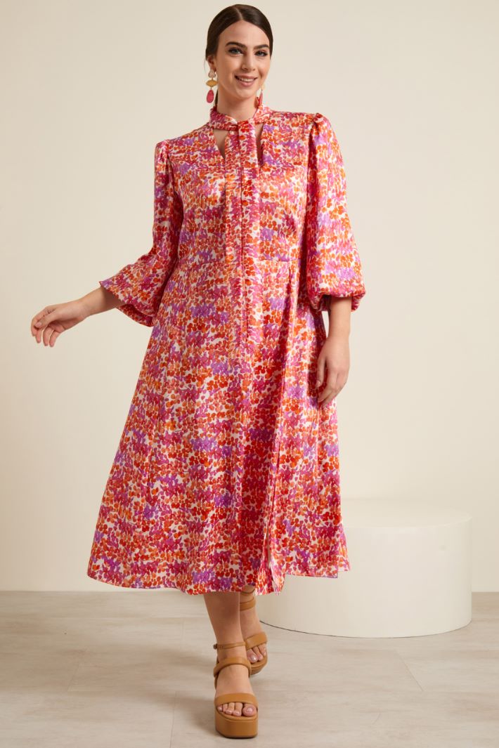 Abito con collo a foulard Fashion Market