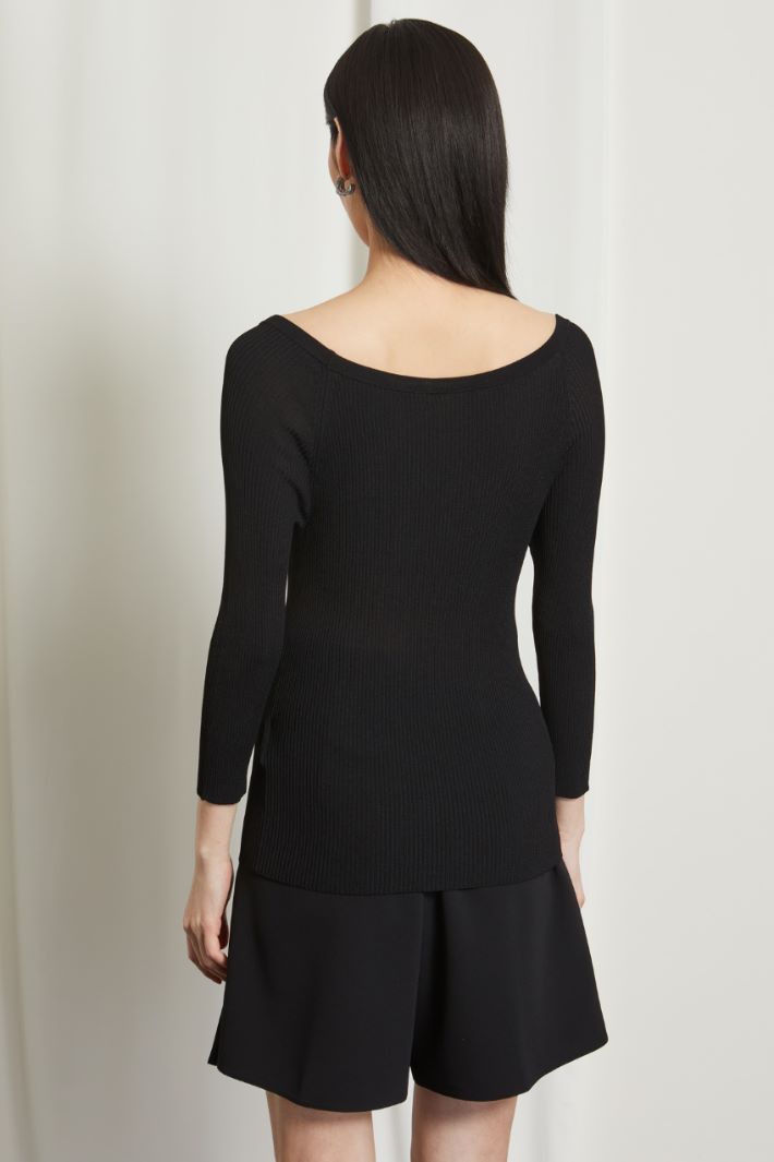 Maglia con scollo a barchetta Fashion Market