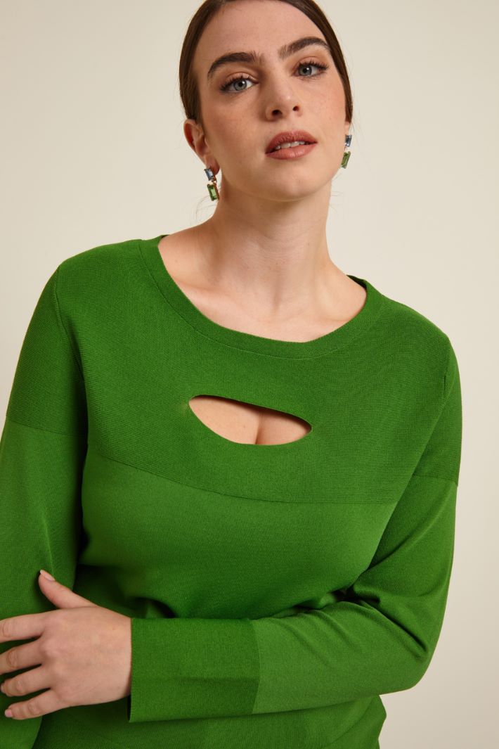 Maglia con cut out Fashion Market Maglia con cut out Fashion Market