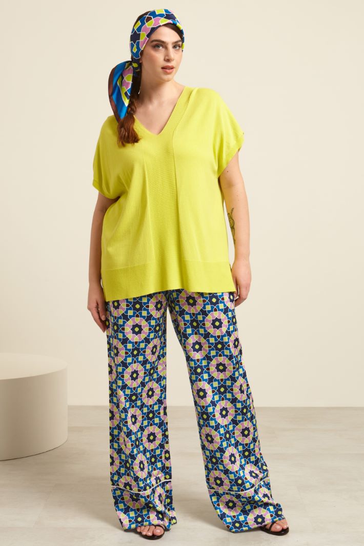 Maglia con scollo a V Fashion Market