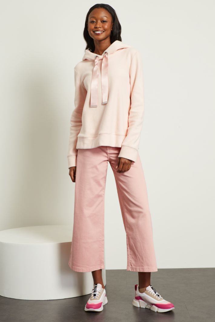 Pantaloni con patch Fashion Market