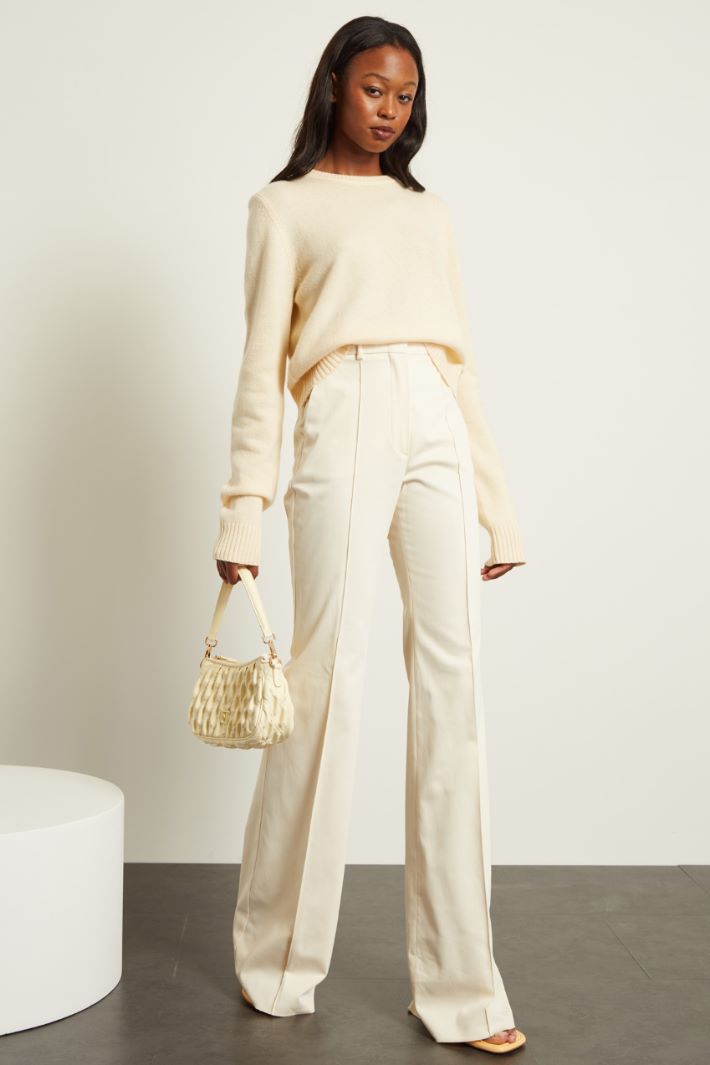 Pantalone con piega cucita Fashion Market