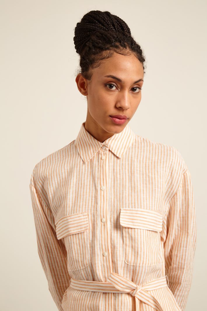 Camicia lunga con cintura Fashion Market