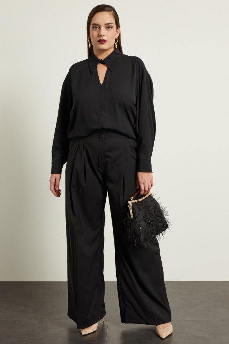 Blusa con apertura a V Fashion Market