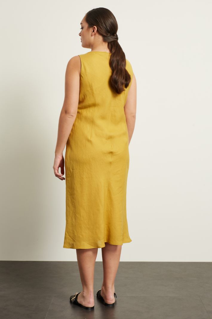 Abito smanicato in lino  Fashion Market