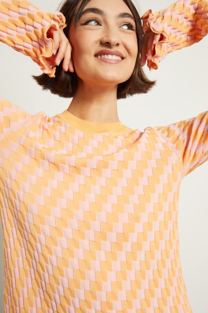 Abito con bordi ondulati Fashion Market