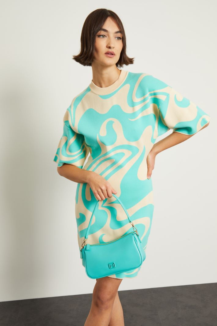 Abito corto con maniche corte Fashion Market