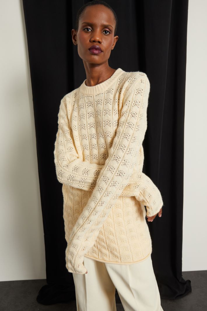 Maglia con motivo traforato Fashion Market