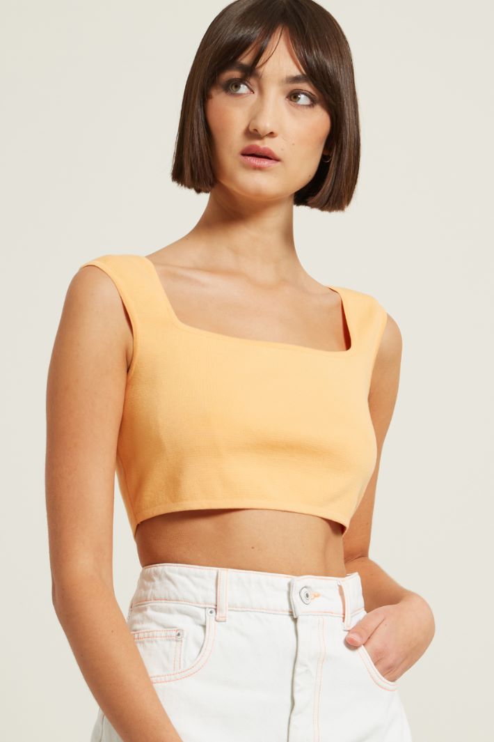Crop top con scollo squadrato Fashion Market Crop top con scollo squadrato Fashion Market