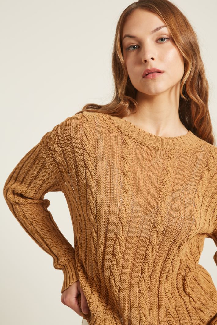 Maglia aderente a trecce Fashion Market