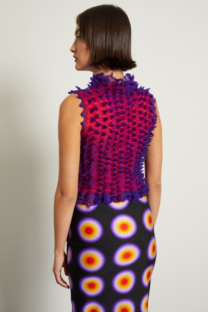 Top con lavorazione a rilievo Fashion Market