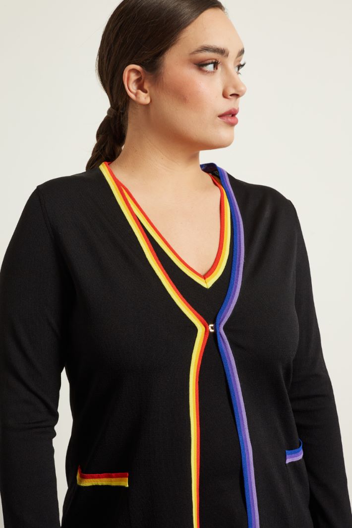 Cardigan e maglia in abbinamento Fashion Market Cardigan e maglia in abbinamento Fashion Market